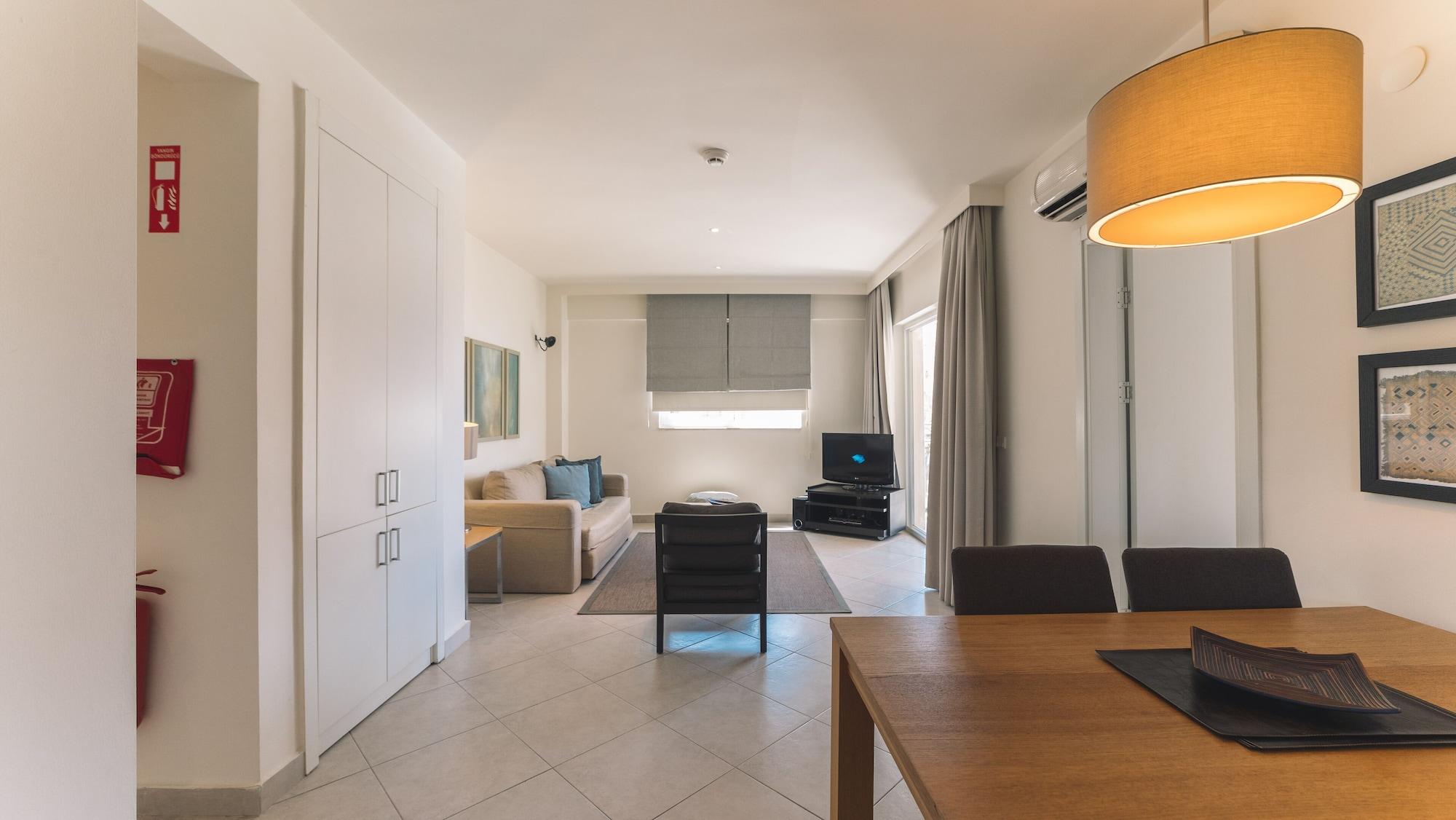 Wyndham Residences Kusadasi Golf And Spa Soke Εξωτερικό φωτογραφία